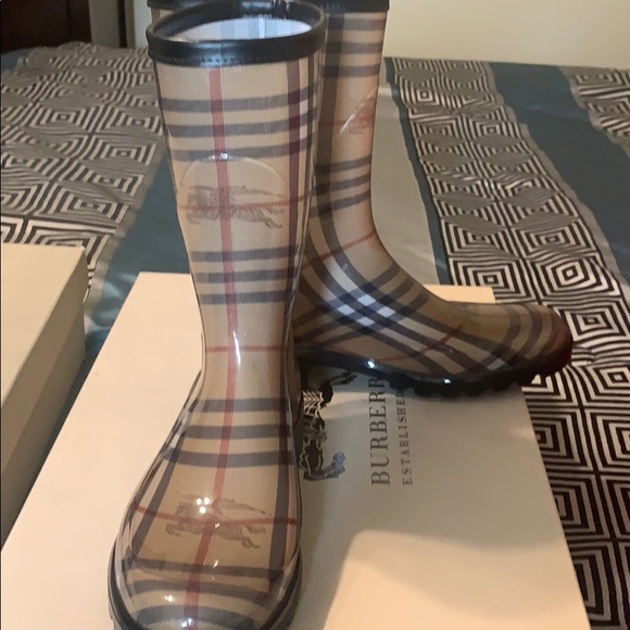 burberry boots usa